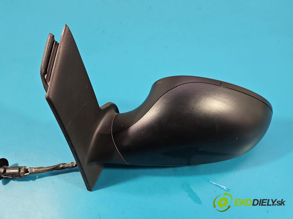 Seat Altea 1.9 tdi 105 HP manual 77 kW 1896 cm3 5- zrkadlo ľavé (Kľučka dverí ostatné)