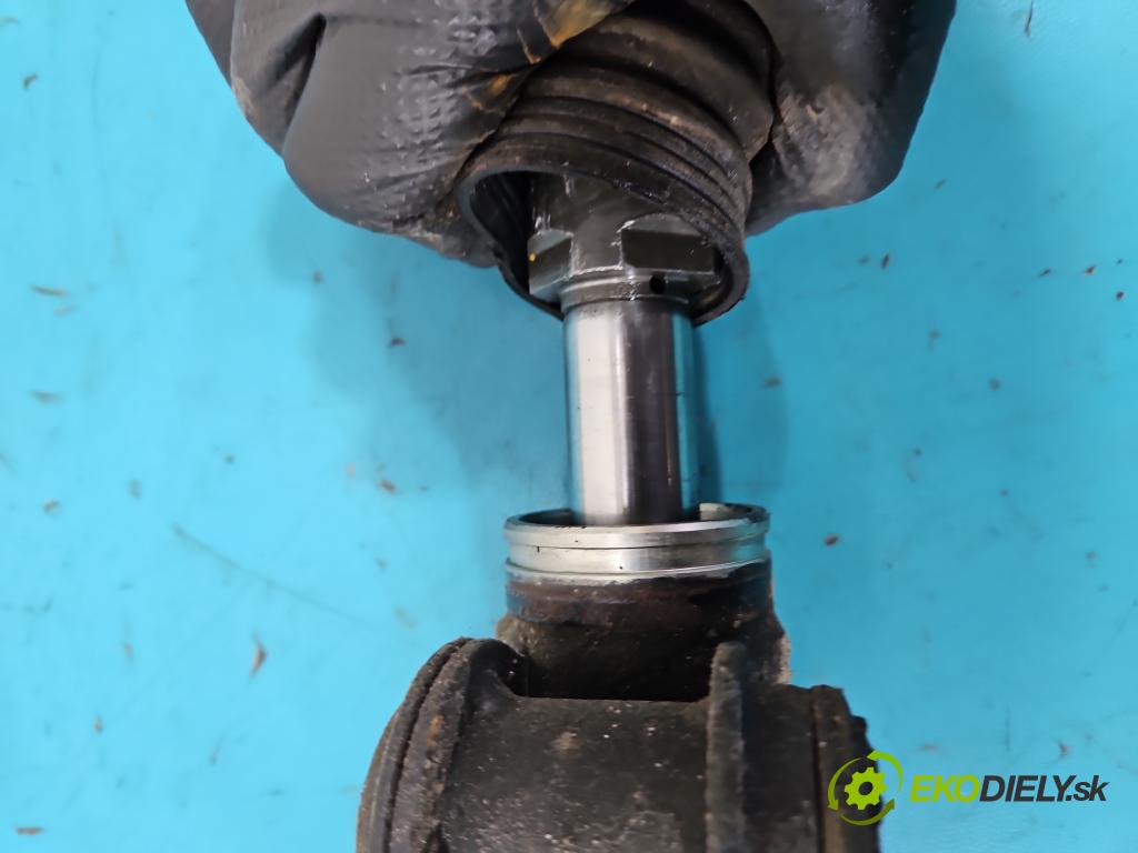 Opel Astra II 1998-2009 1.6 16V 101 HP manual 74 kW 1598 cm3 5- Ozubené kolo: volant