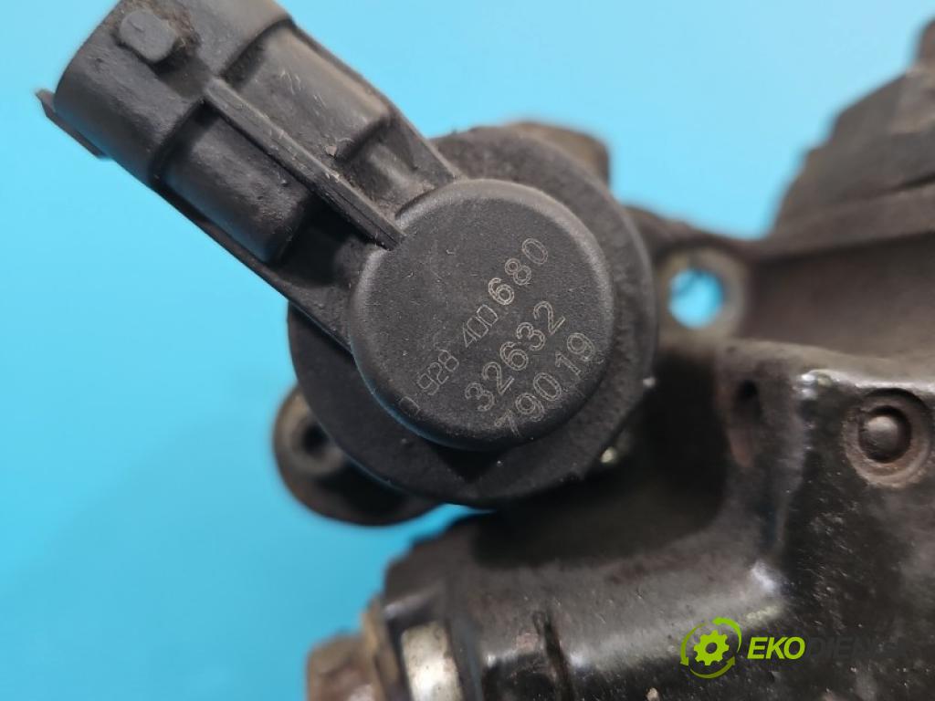 Opel Astra III 2004-2014 1.3 cdti 90 HP manual 66 kW 1248 cm3 4- čerpadlo vstrekovacia 0445010157 (Vstrekovacie čerpadlo)