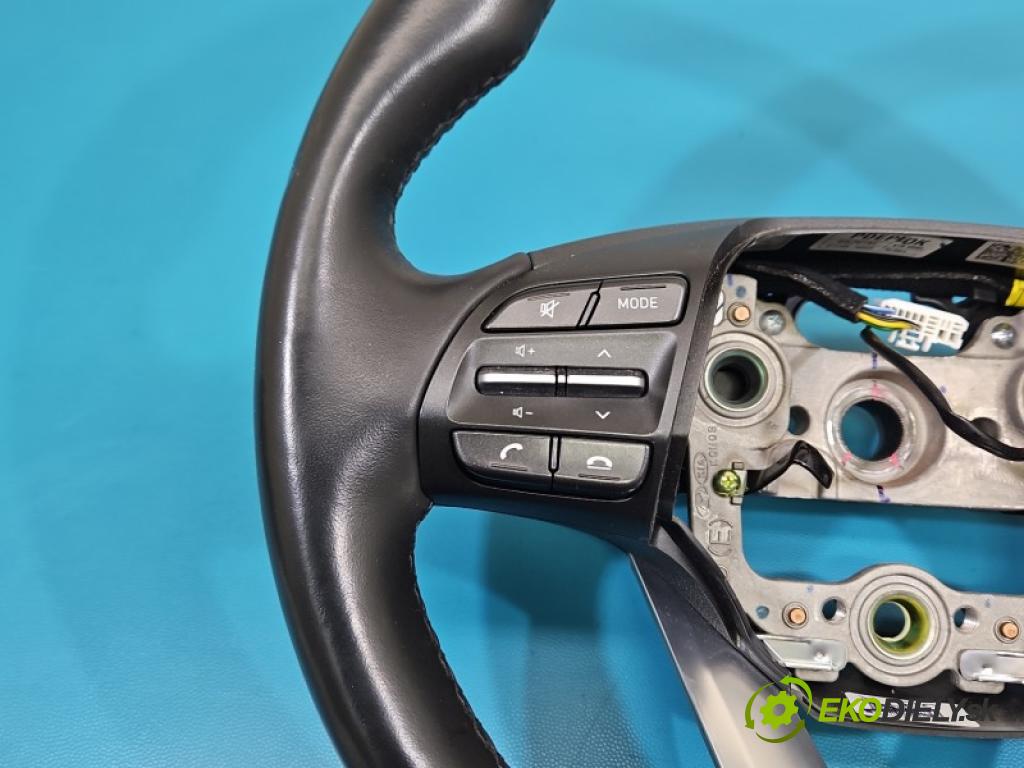 Hyundai I30 III 2016- 1.5 dpi 110 hp manual 80.9 kW 1498 cm3 5- volant 211126-072552 (Volant)