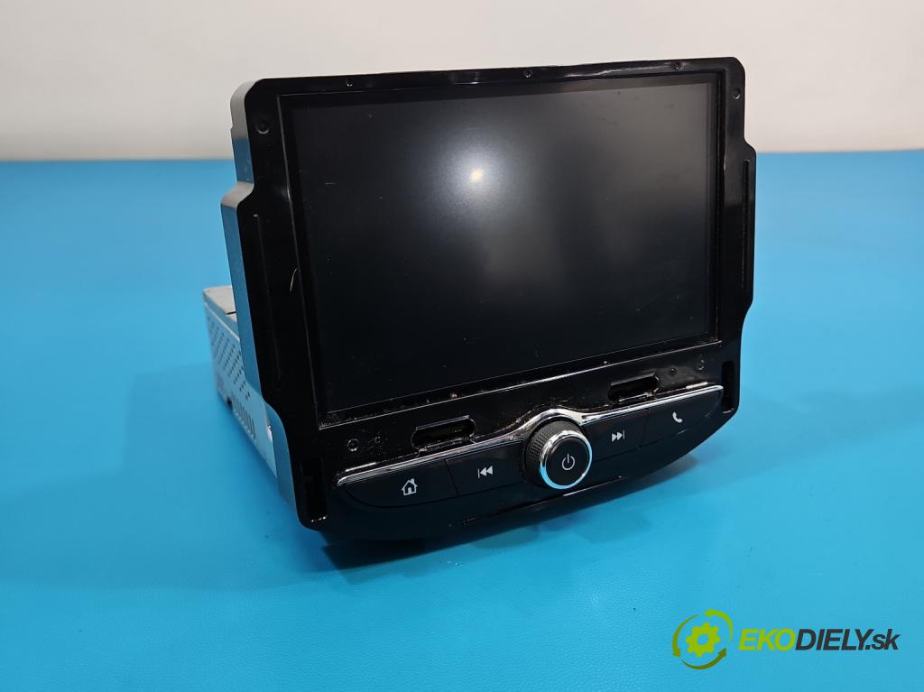 Opel Grandland 2017–2024 1.2 T 131 HP manual 96 kW 1199 cm3 5- Radio originál 555343750