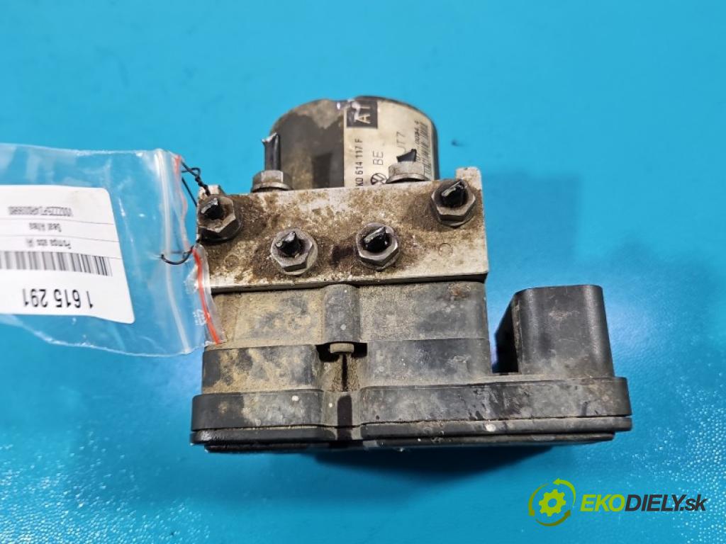 Seat Altea 1.9 tdi 105 HP manual 77 kW 1896 cm3 5- čerpadlo abs 1K0907379N (Pumpa ABS)