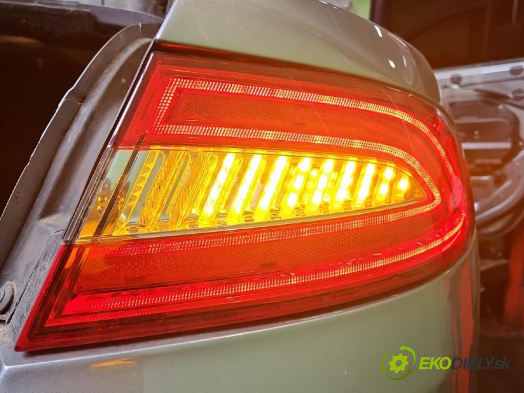 Jaguar XF I X250 2007-2015 3.0 V6 241KM automatic 177 kW 2993 cm3 4- světlo zadní pravé blatník: CX23-13404-AD