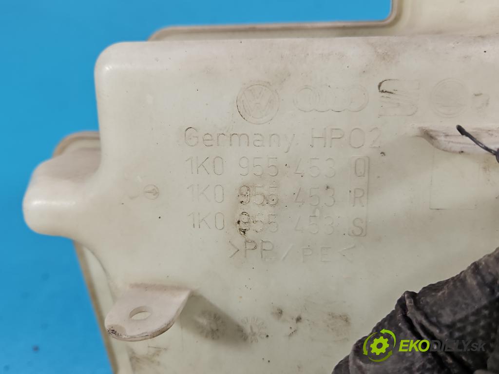 Audi A3 8P 2003-2012 2.0 tdi 140 hp manual 103 kW 1968 cm3 5- nádržka tekutina: ostřikovačů 1K0955453Q
