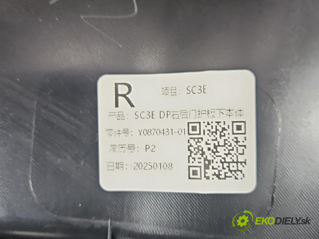 BYD ATTO 2 0.0 177 HP automatic 130 kW 5- Čalounictví: dvere zadné pravé SC3E-6202410