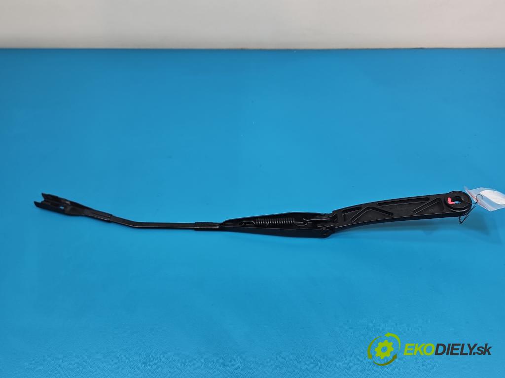 BYD ATTO 2  0.0 177 hp automatic 130 kW  5- rameno stěrače levé SC3EAN-5205120