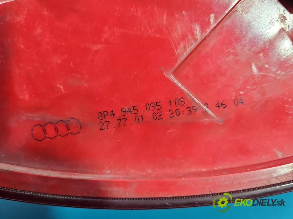 Audi A3 8P 2003-2012 2.0 tdi 140 hp manual 103 kW 1968 cm3 5- světlo zadní levé blatník: 8P4945095