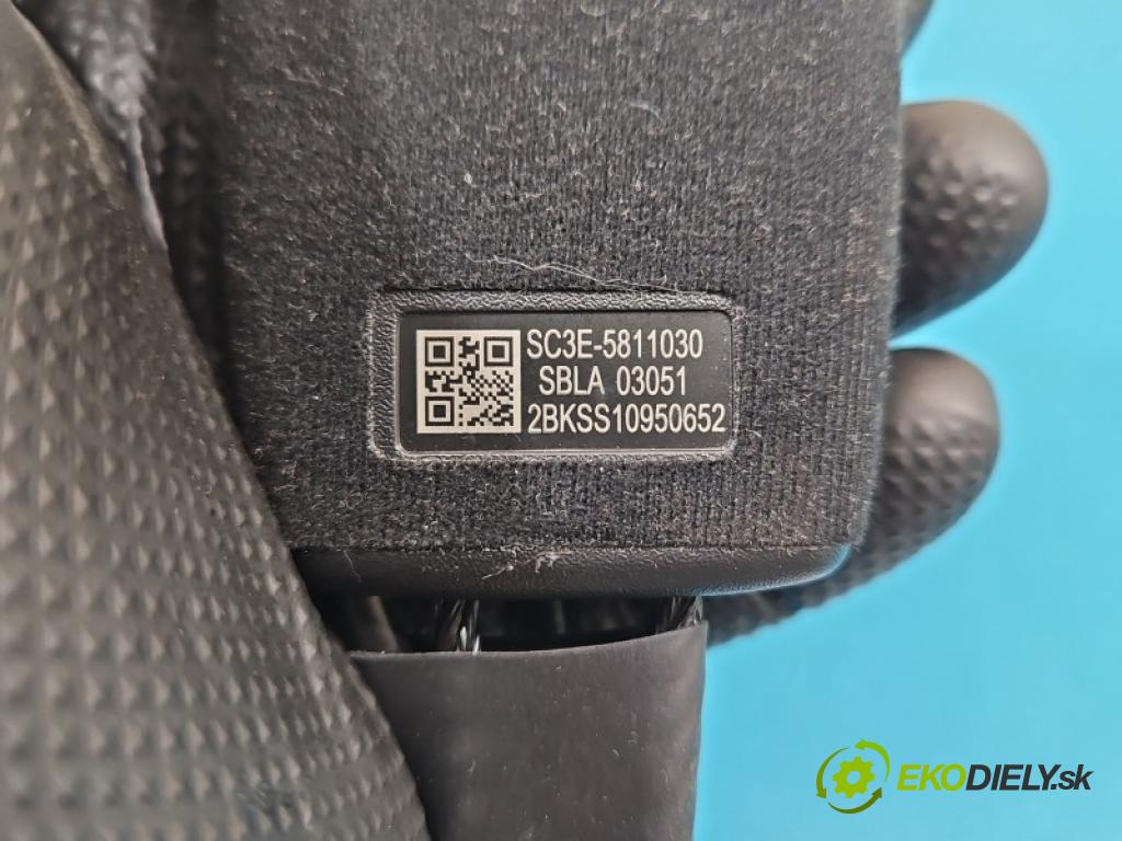 BYD ATTO 2 0.0 177 hp automatic 130 kW  5- stěna bezpečnost přední pravý