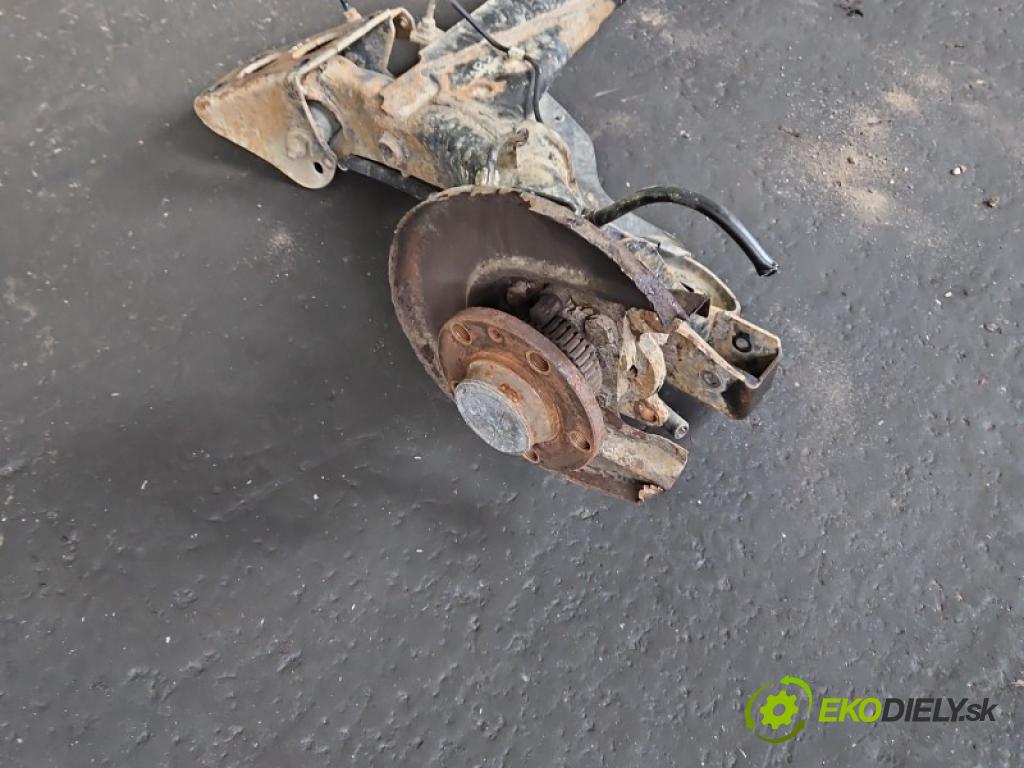Skoda Octavia I 1996-2010 1.9 tdi 101 hp manual 74 kW 1896 cm3 5- zadní výztuha  (Zadní výztuha)