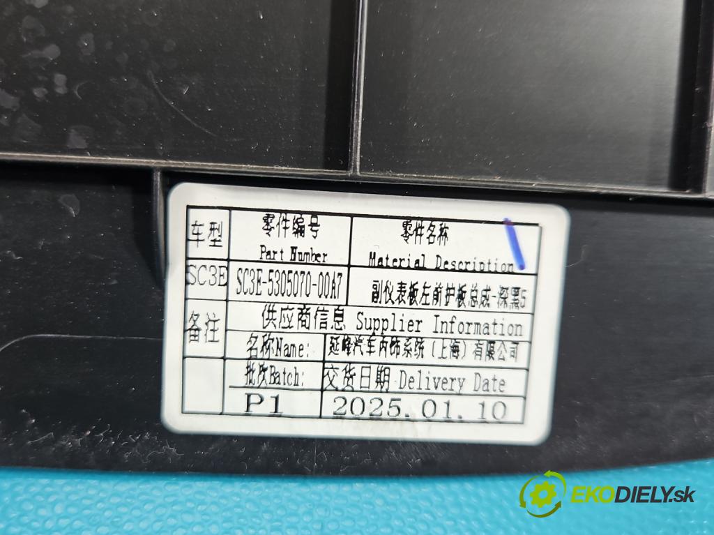 BYD ATTO 2  0.0 177 hp automatic 130 kW  5- kryt plastová SC3E-5305171