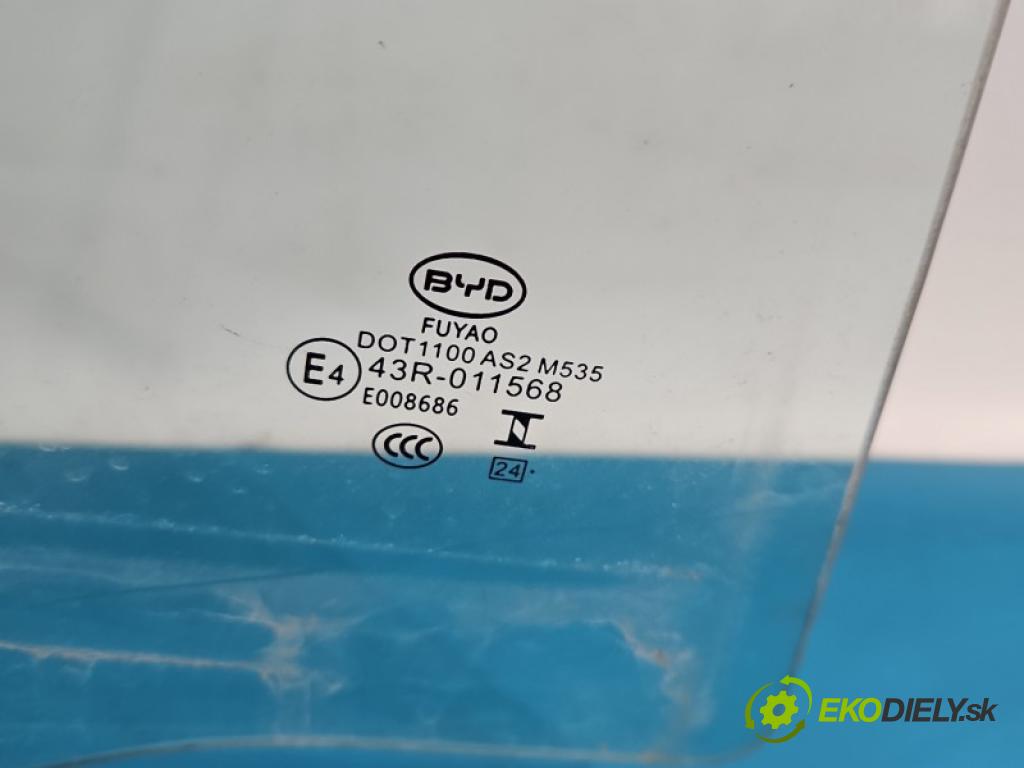 BYD ATTO 2 0.0 177 HP automatic 130 kW 5- sklo dvere zadné pravé