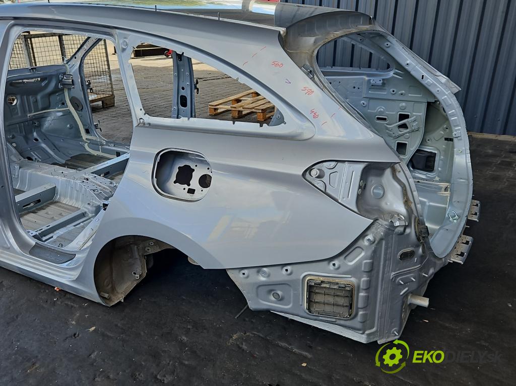 Hyundai I30 III 2016- 1.5 dpi 110 hp manual 80.9 kW 1498 cm3 5- blatnik zadní levý 