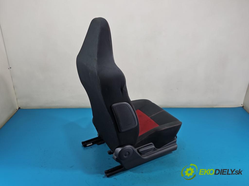 Suzuki Swift Mk6 2005-2010 1.6 16V 125 hp manual 92 kW 1586 cm3 3- Sedadlo pravý (Sedadlo)