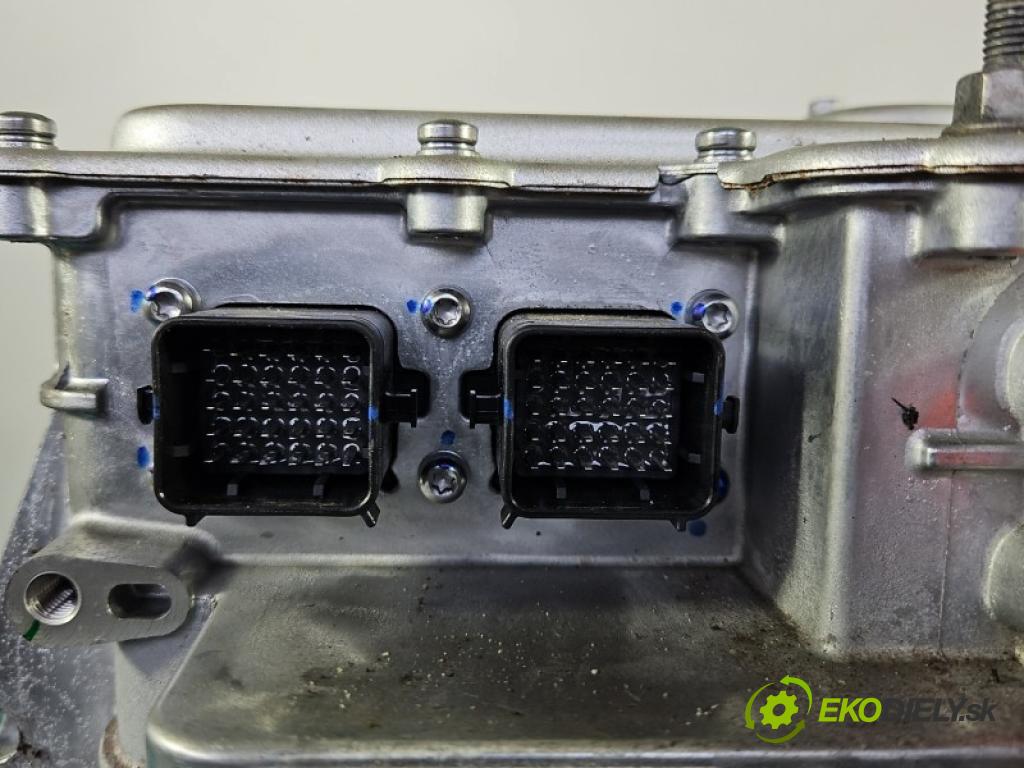 BYD ATTO 2 0.0 177 hp automatic 130 kW  5- motor elektrický: KTZ33X45S-A