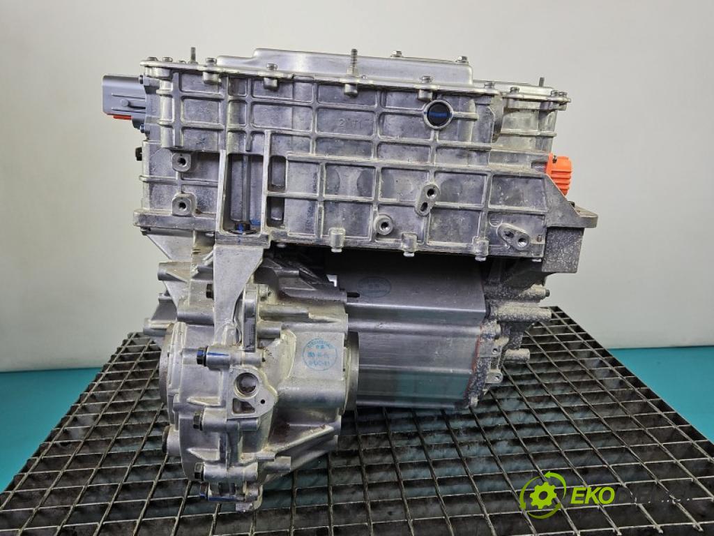 BYD ATTO 2 0.0 177 hp automatic 130 kW  5- motor elektrický: KTZ33X45S-A