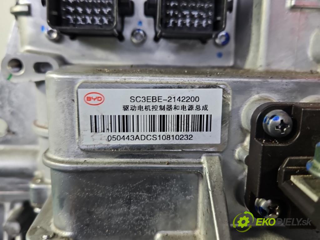 BYD ATTO 2 0.0 177 hp automatic 130 kW  5- motor elektrický: KTZ33X45S-A