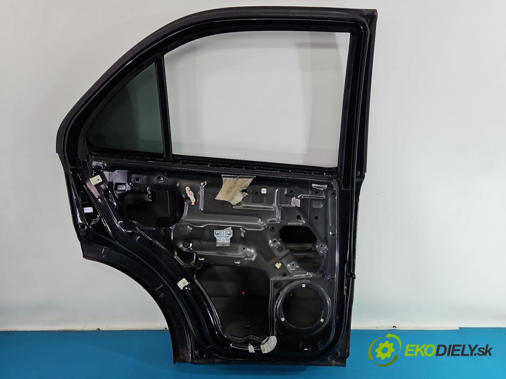 Kia Sorento I 2003-2009 3.3 V6 automatic 182 kW 3342 cm3 5- dveře zadní levé  (Klika dveří ostatní)