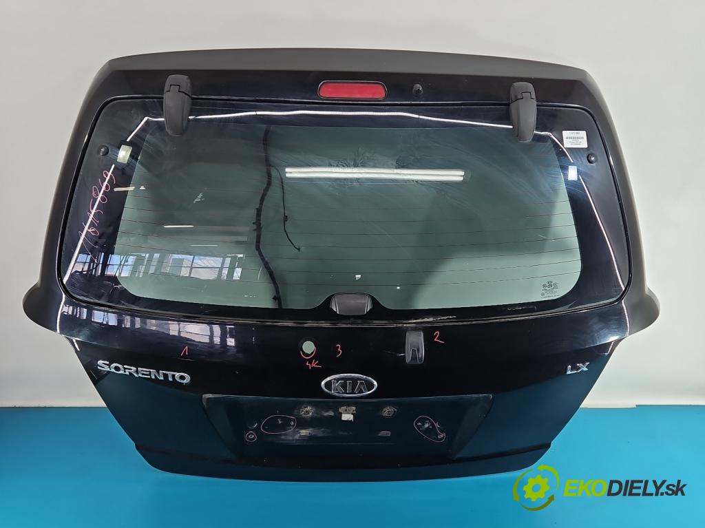 Kia Sorento I 2003-2009 3.3 V6 247HP automatic 182 kW 3342 cm3 5- zadna kufor  (Kapota zadná (kufor))