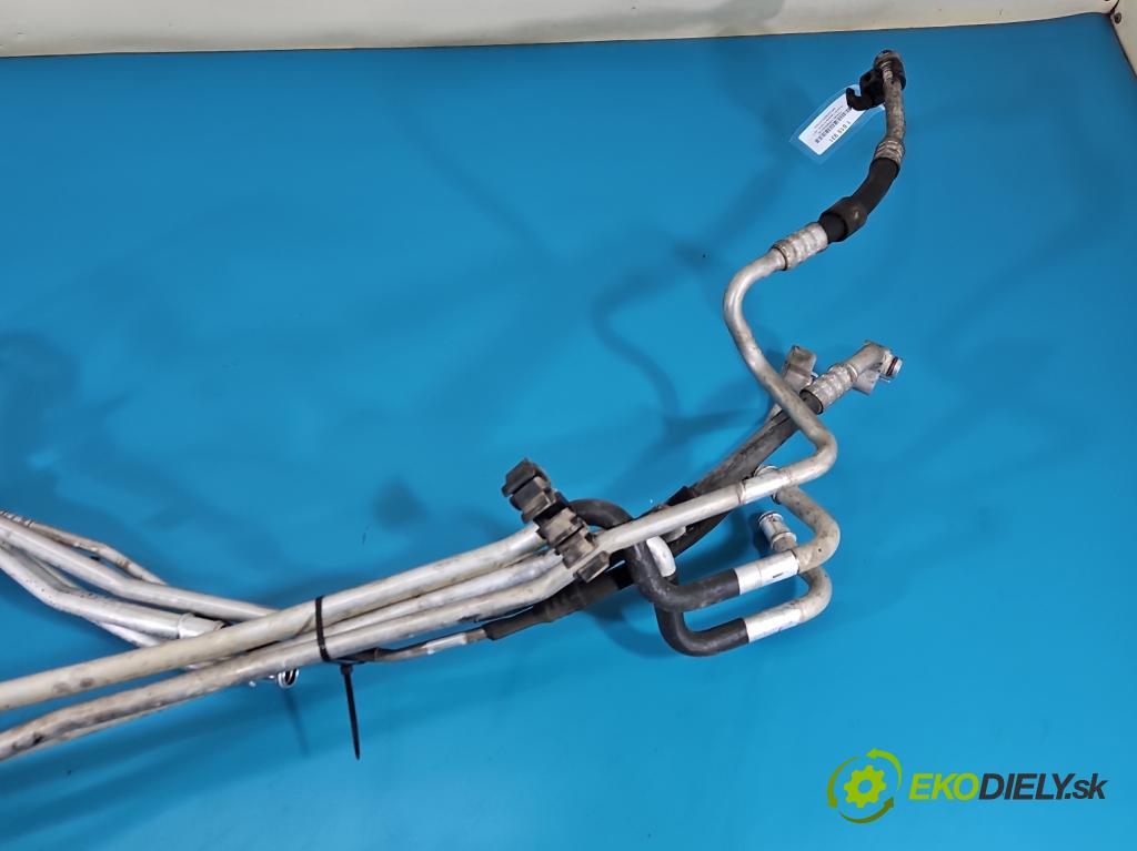 Porsche Cayenne II 2010-2017 3.0d 245KM automatic 180 kW 2967 cm3 5- rúrka klimatizácie 7P0820886B