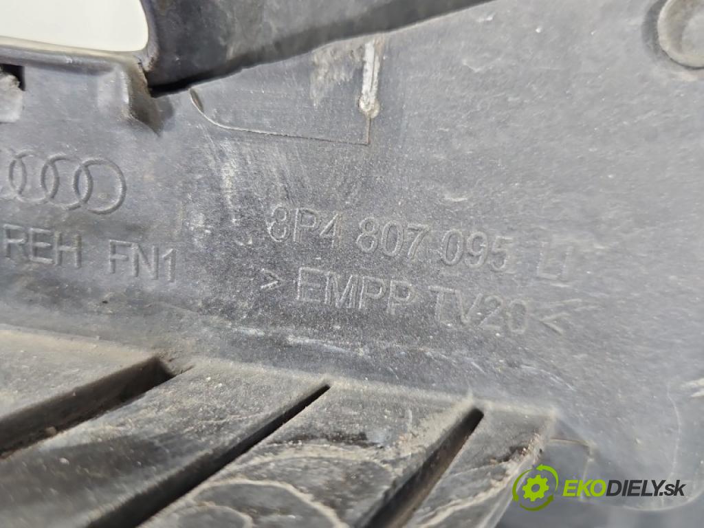 Audi A3 8P 2003-2012 2.0 tdi 140 hp manual 103 kW 1968 cm3 5- nárazník přední  (Klika dveří ostatní)