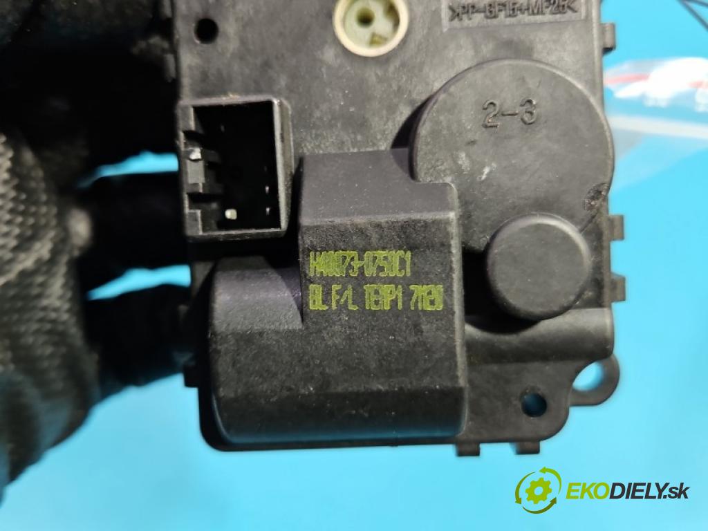 Kia Sorento I 2003-2009 3.3 V6 automatic 182 kW 3342 cm3 5- motorek topení H40073-0750C1