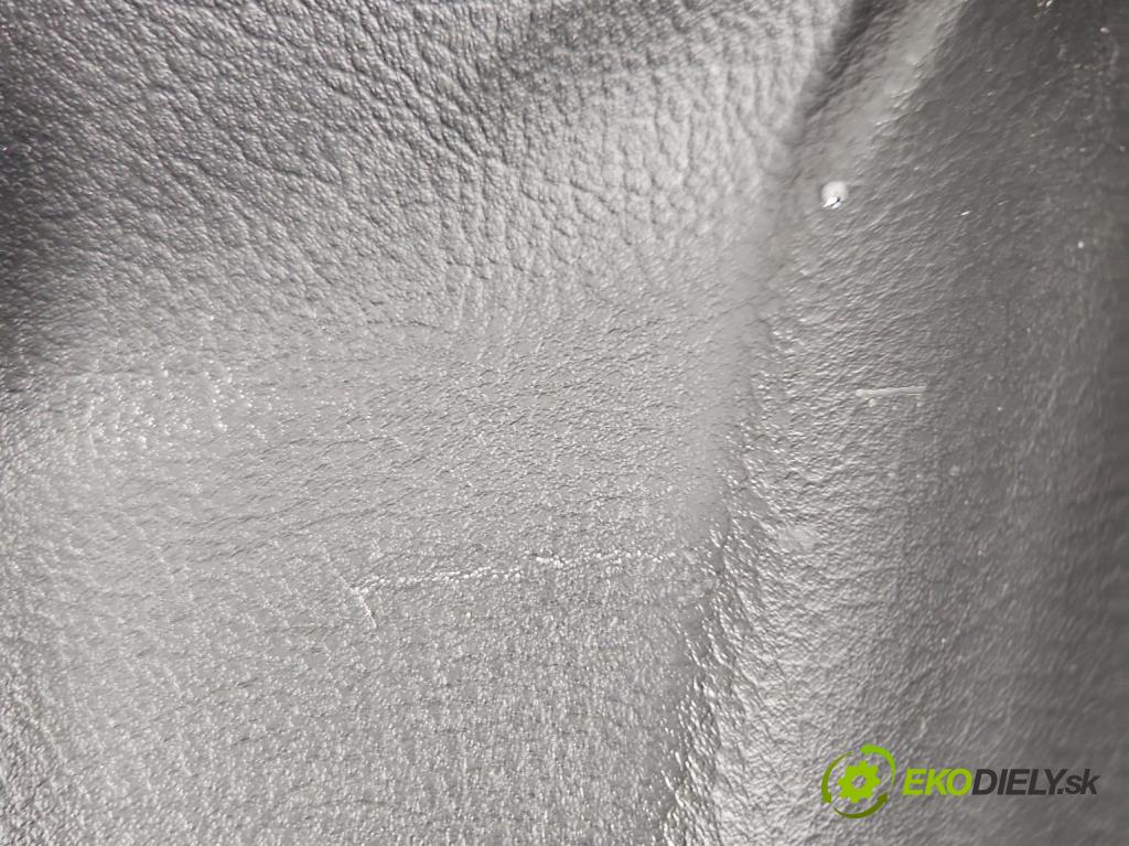 Kia Sorento I 2003-2009 3.3 V6 247HP automatic 182 kW 3342 cm3 5- Čalounictví: dvere zadné pravé 83360-3E000