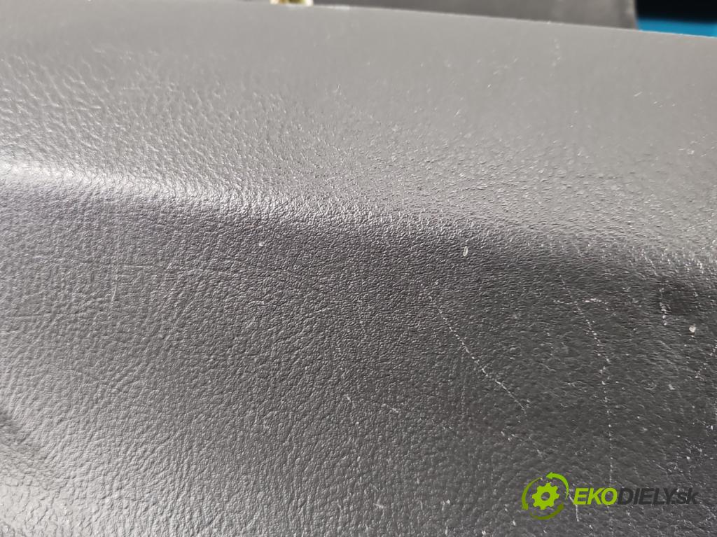 Kia Sorento I 2003-2009 3.3 V6 247HP automatic 182 kW 3342 cm3 5- Čalounictví: dvere predné ľavé 82350-3E000
