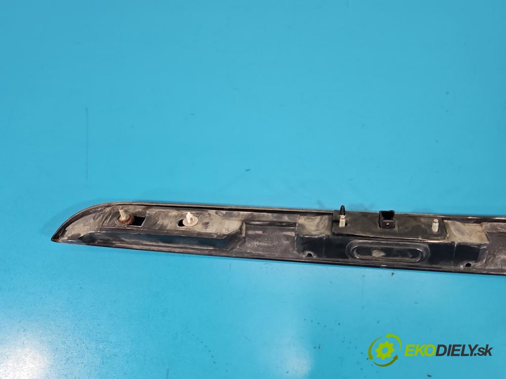 Citroen Xsara Picasso 2.0 hdi 90 hp manual 66 kW 1997 cm3 5- klika kufrových dveří zadní 9635595877