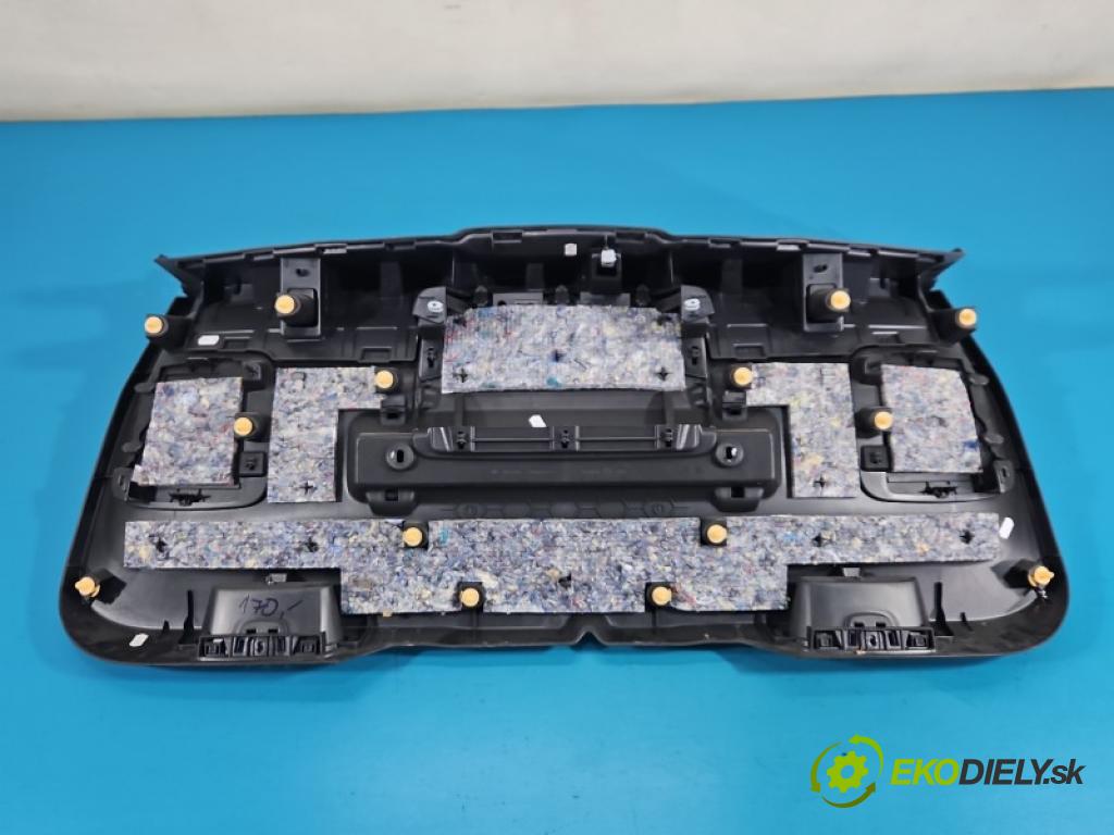 Opel Grandland 2017–2024 1.2 T 131 hp manual 96 kW 1199 cm3 5- Tapacír: kufrových dveří