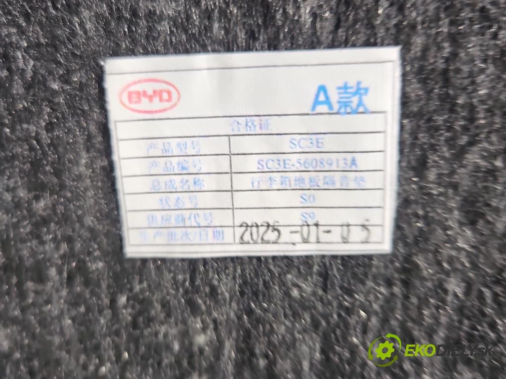 BYD ATTO 2  0.0 177 HP automatic 130 kW  5- koberec do auta kufra: SC3E-5608913A