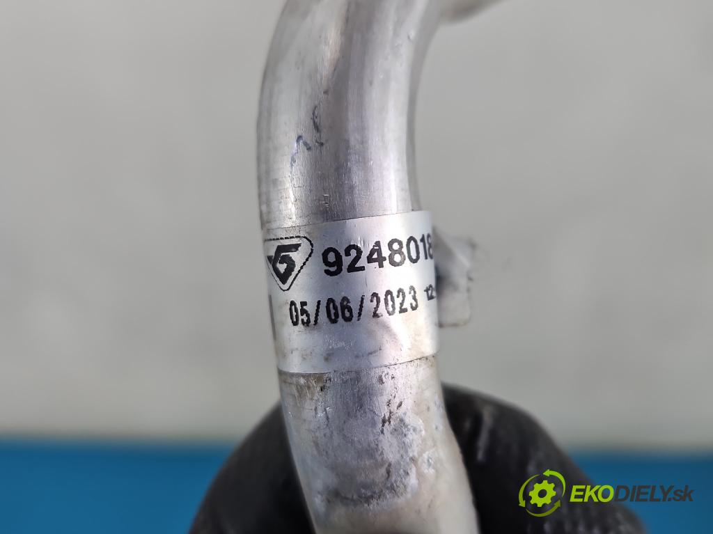 Renault Express 1.5 dci 95 HP manual 70 kW 1461 cm3 5- rúrka klimatizácie 924548013R
