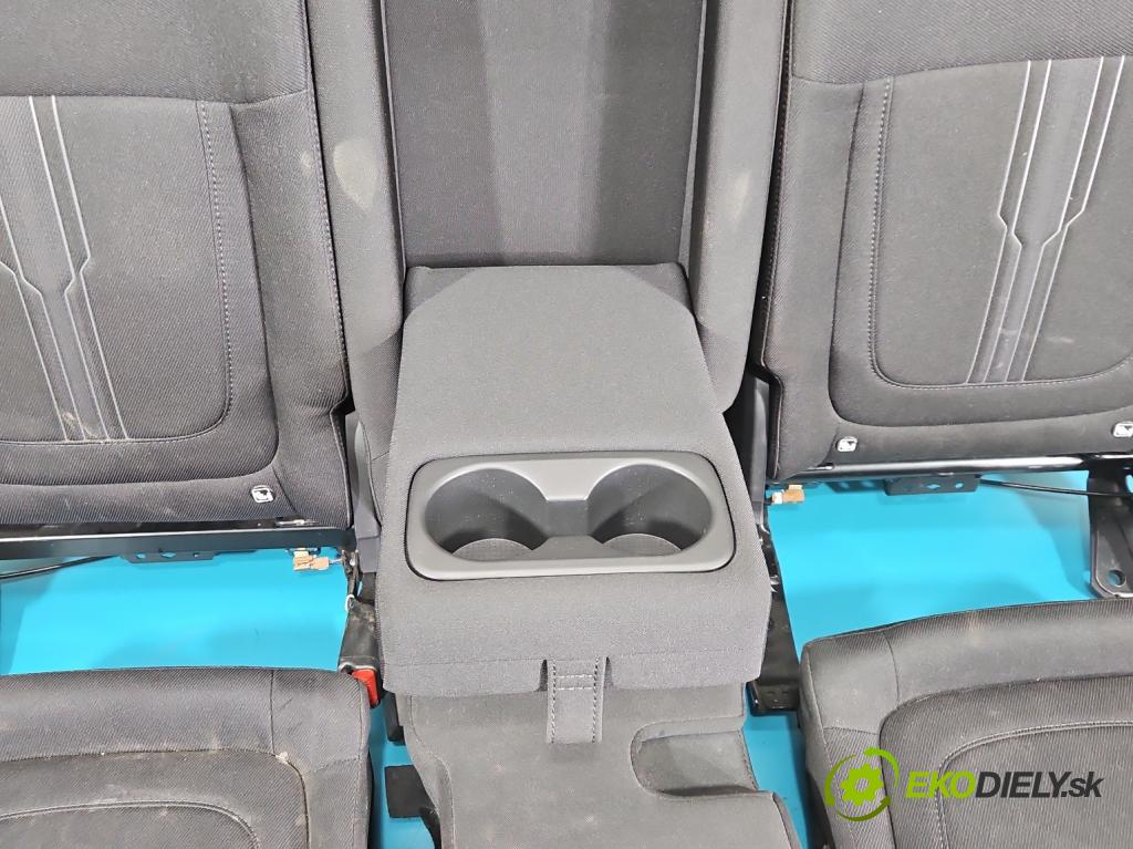 Hyundai Tucson IV 2020- 1.6 T-GDI 150 hp manual 110.1 kW 1598 cm3 5- Pohovka: zadní  (Sedadlo)