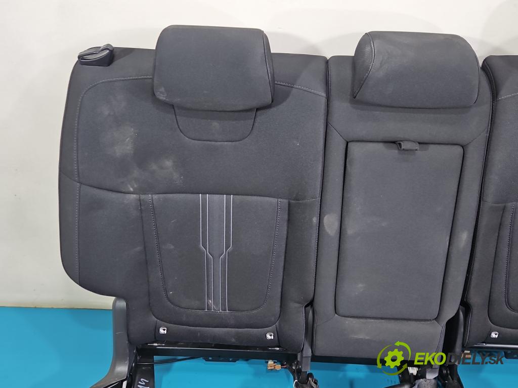 Hyundai Tucson IV 2020- 1.6 T-GDI 150 hp manual 110.1 kW 1598 cm3 5- Pohovka: zadní  (Sedadlo)