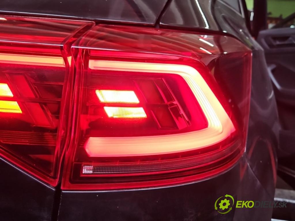 Vw T-Roc 2017-2025 2.0 TFSI 300 hp automatic 221 kW 1984 cm3 5- světlo zadní pravé blatník: 2GA945208B
