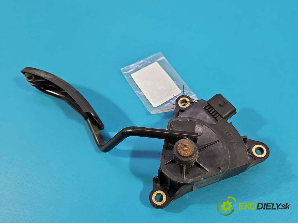 Renault Scenic II 2003-2009 1.6 16V 113 HP manual 83 kW 1598 cm3 5- pedal plyn potenciometr: 8200159645
