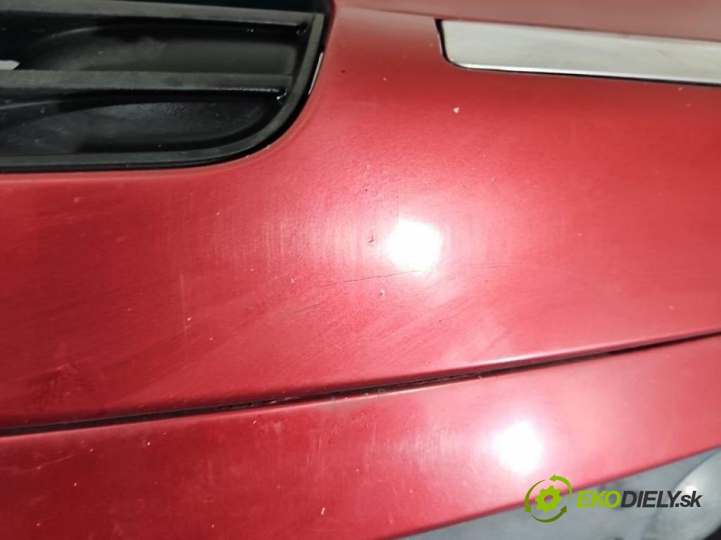 Citroen Xsara Picasso 2.0 hdi 90 hp manual 66 kW 1997 cm3 5- nárazník přední  (Klika dveří ostatní)