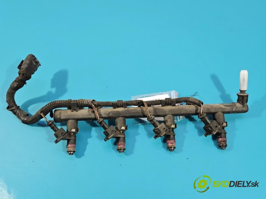 Renault Scenic II 2003-2009 1.6 16V 113 HP manual 83 kW 1598 cm3 5- vstrek benzín H132259