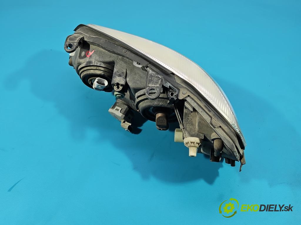 Opel Astra II 1998-2009 1.6 8V 75 HP automatic 55 kW 1598 cm3 5- Reflektor: pravý 90520878 (Svetlo predné pravé)