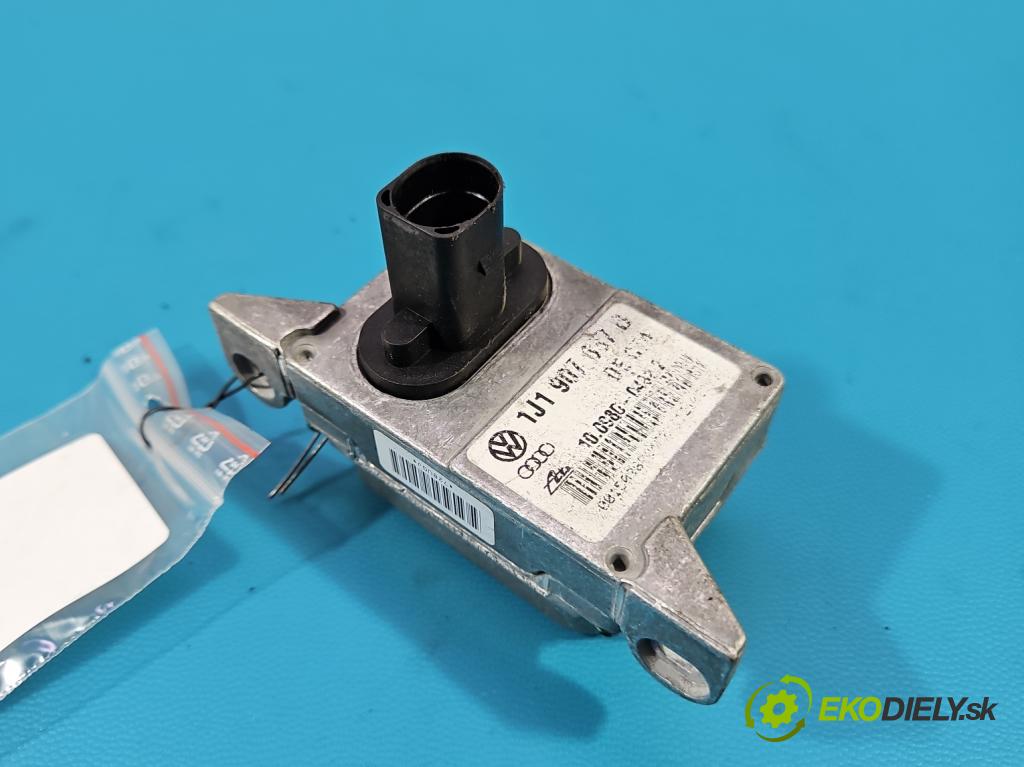 Vw Golf IV 1997-2003 1.6b 105 hp manual 77 kW 1598 cm3 5- snímač ESP 1J0907655A