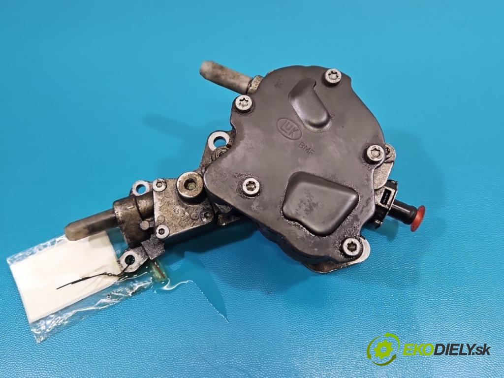 Skoda Octavia II 2004-2013 1.9 tdi 105 hp manual 77 kW 1896 cm3 5- čerpadlo vákuum 038145209H