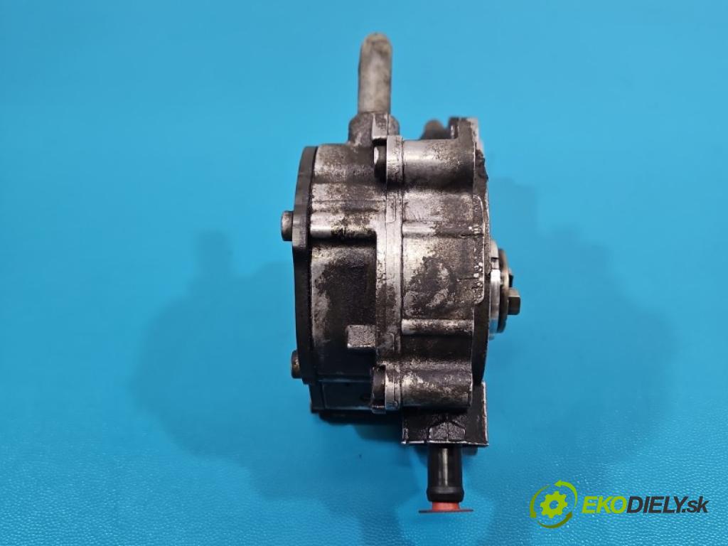 Skoda Octavia II 2004-2013 1.9 tdi 105 hp manual 77 kW 1896 cm3 5- čerpadlo vákuum 038145209H