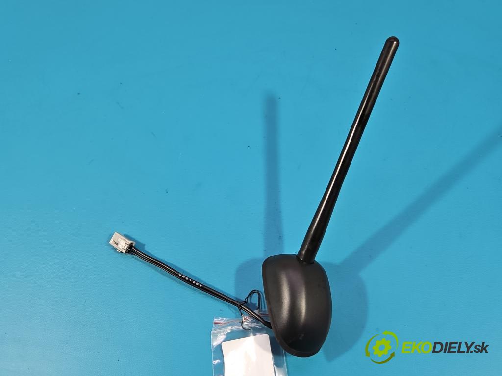 Suzuki SX4 S-Cross 2013-2021 1.4 T 140 HP automatic 103 kW 1373 cm3 5- Antena 