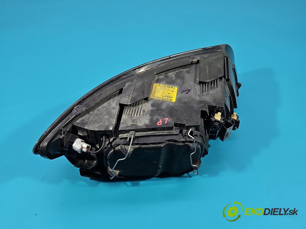 Volvo V50 1.6d 109 HP manual 80 kW 1560 cm3 5- Reflektor: ľavý 30698885 (Kľučka dverí ostatné)