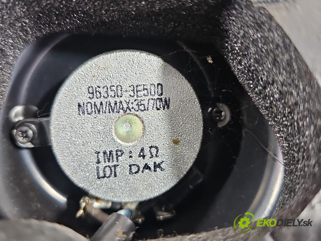 Kia Sorento I 2003-2009 3.3 V6 automatic 182 kW 3342 cm3 5- reproduktory komplet 96330-3E00T