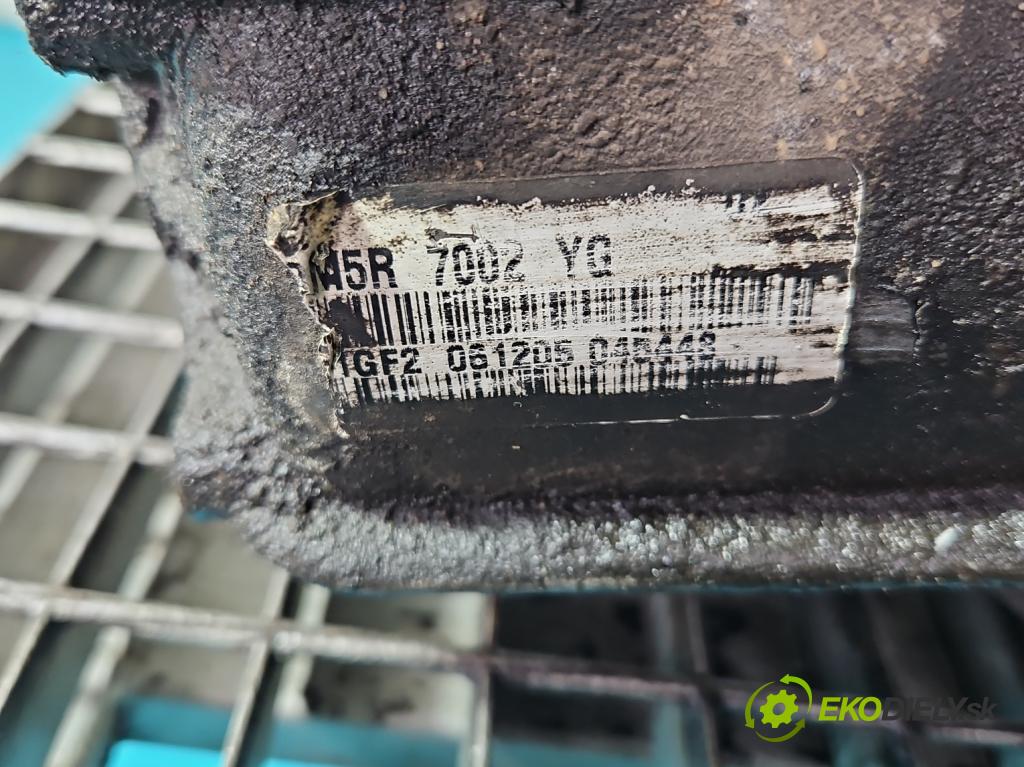 Volvo V50 1.6d 109 HP manual 80 kW 1560 cm3 5- prevodovka stupeň,rýchlosť manual 3M5R-7002-YG