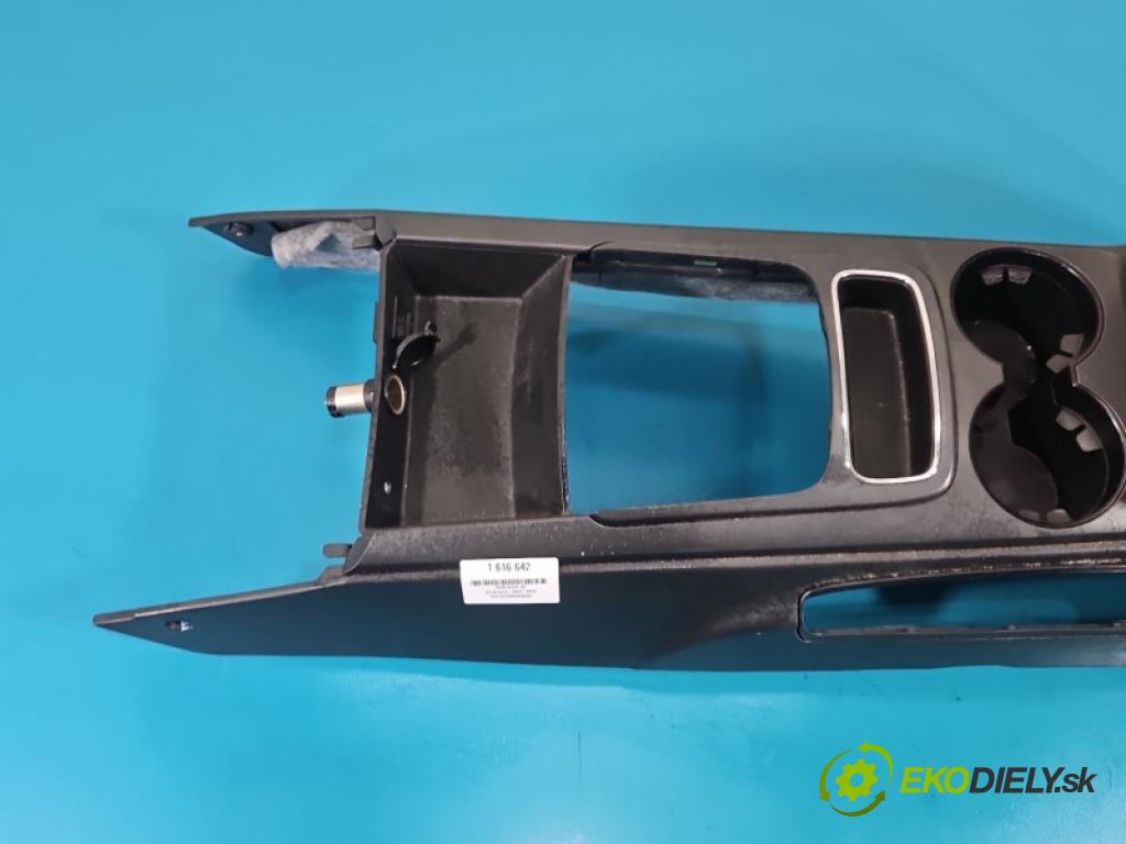 Kia Sorento I 2003-2009 3.3 V6 247HP automatic 182 kW 3342 cm3 5- operadlo 84684-3E510 (Lakťová opierka)