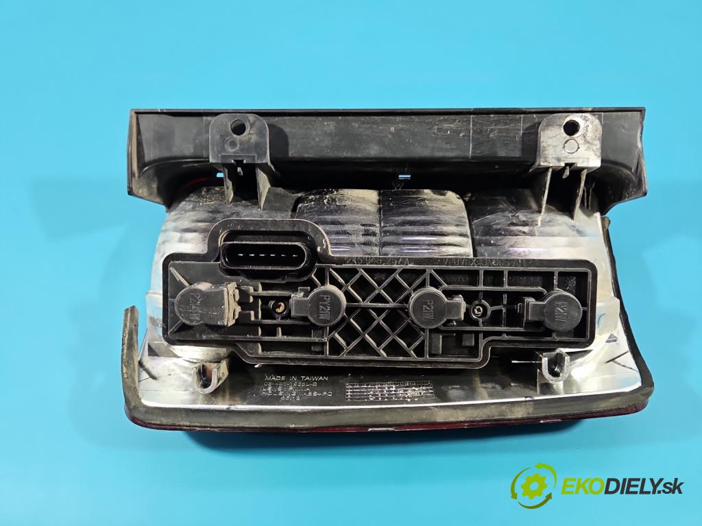 Vw Caddy III 2K 2003-2020 1.6 tdi 75 HP manual 55 kW 1598 cm3 5- svetlo / reflektor zadné ľavé blatník