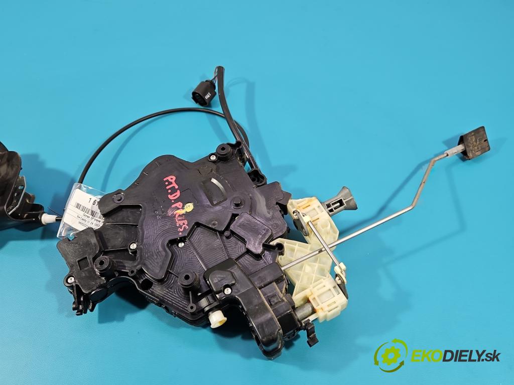 Vw Caddy III 2K 2003-2020 1.6 tdi 75 HP manual 55 kW 1598 cm3 5- zámok zadné pravý 2K0843604