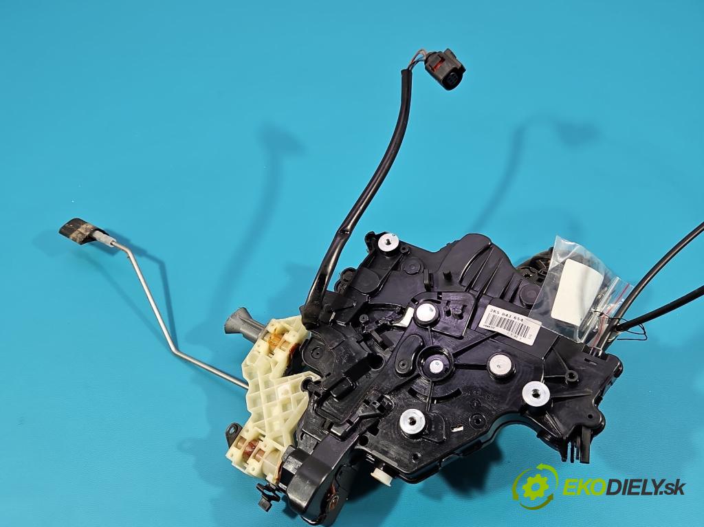Vw Caddy III 2K 2003-2020 1.6 tdi 75 HP manual 55 kW 1598 cm3 5- zámok zadné pravý 2K0843604