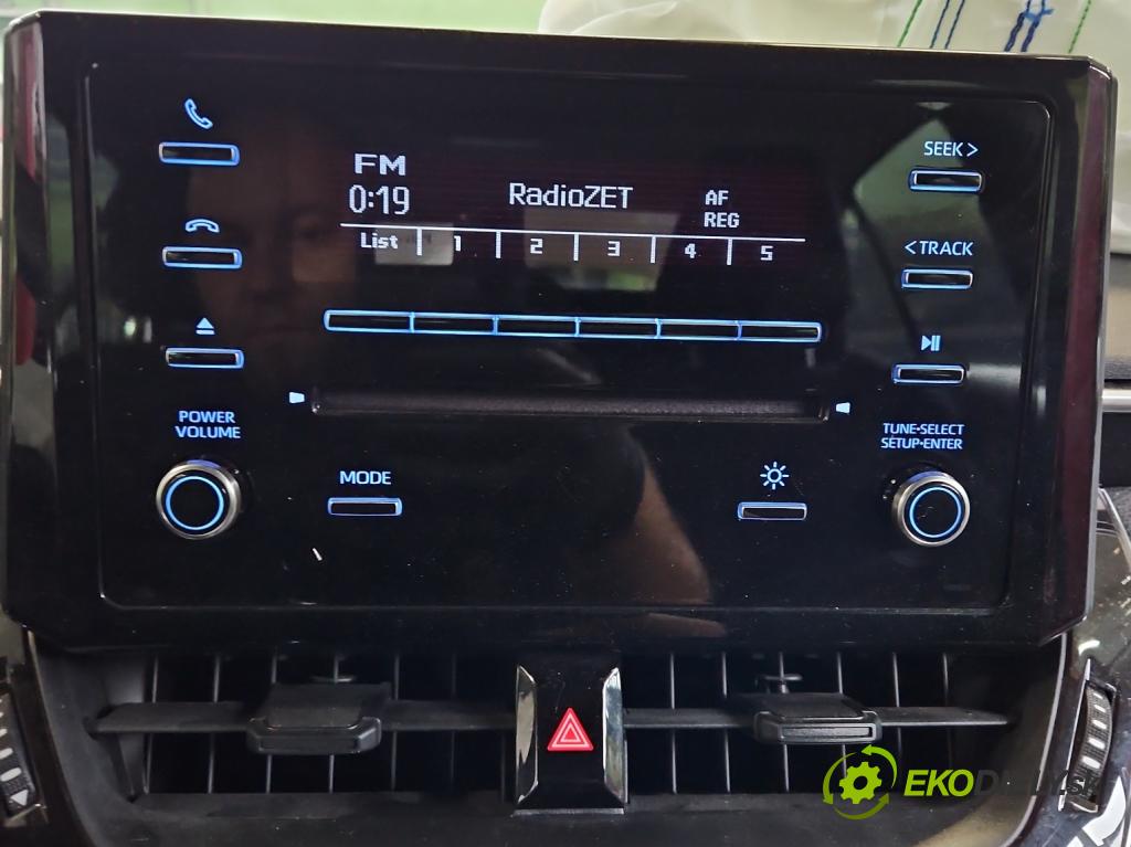 Toyota Corolla E21 2019- 1.6 16V 132  HP manual 97 kW 1598 cm3 4- Radio originál 86120-02L60